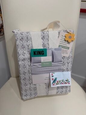 Peri Home Light Floral "Stamp" KING Sheet Set